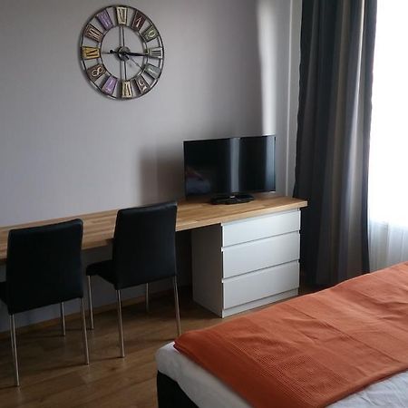 Avia Suites Vantaa Extérieur photo