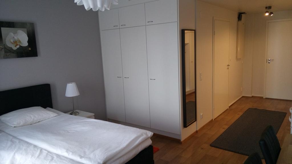 Avia Suites Vantaa Extérieur photo